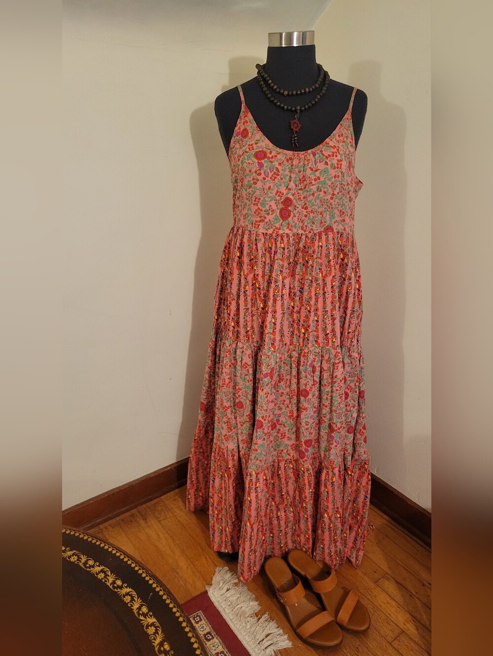 Chelsea & Theodore Floral Dress.Size S